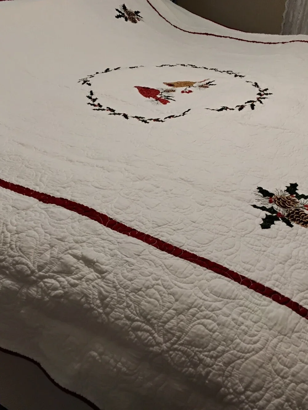 Cracker Barrel white quilt